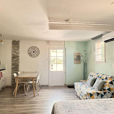 2 Hebergements - 10 Couchages - Parking, Piscine, Jacuzzi - Convivialite Roquebrune-sur Argens Dış mekan fotoğraf