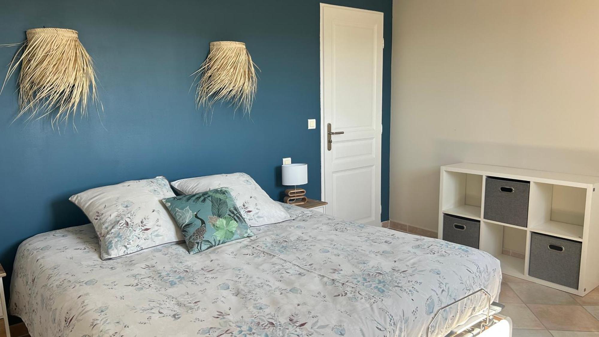 2 Hebergements - 10 Couchages - Parking, Piscine, Jacuzzi - Convivialite Roquebrune-sur Argens Dış mekan fotoğraf